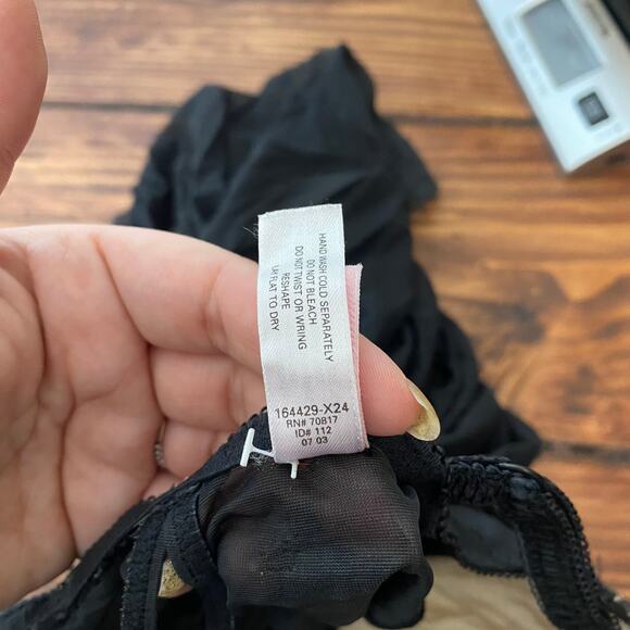 Victoria's Secret Women's Black Lace Sheer Lingerie Slip Chemise Size 34B - Picture 9 of 11